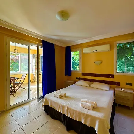 Private Among Trees, With A Private Pool Отель